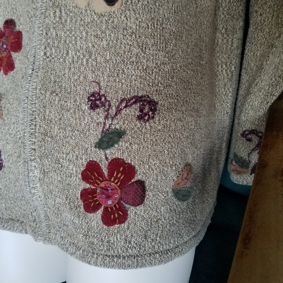 Awesome zip front Crazy Horse sweater - Picture 3 of 8